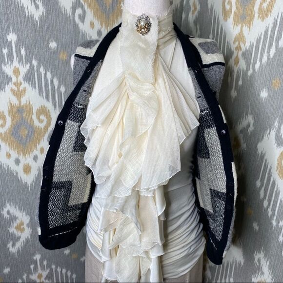 Ralph Lauren Black, Gray & Ivory Southwest Knit Sweater Vest - Picture 14 of 16